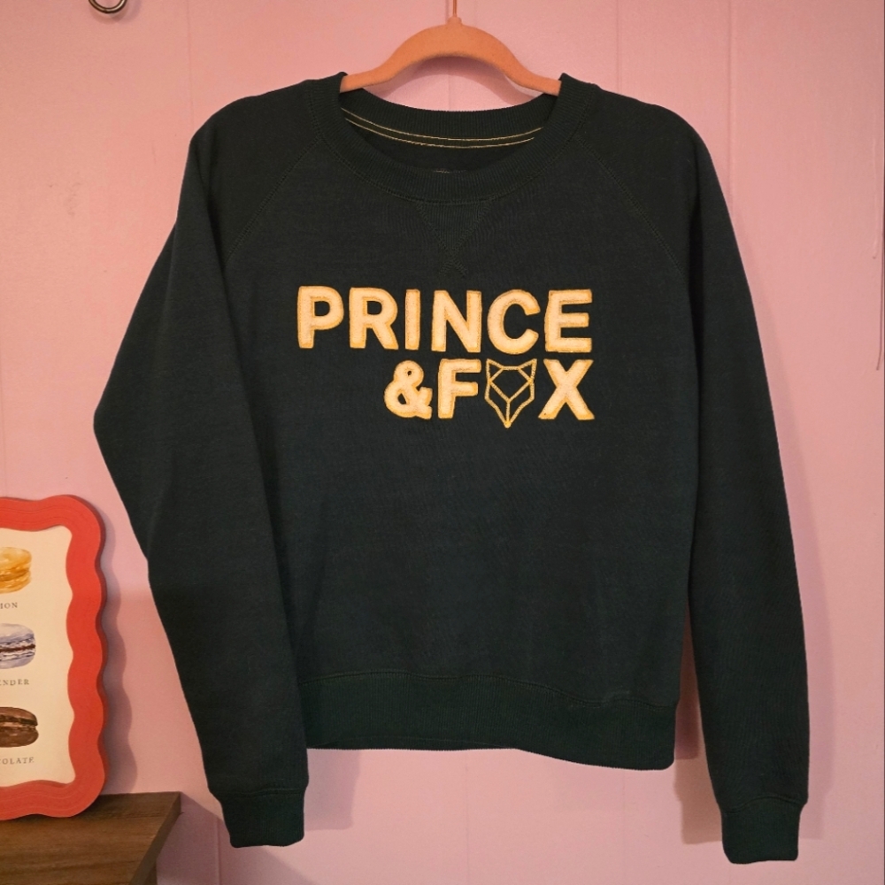 Prince & Fox Dark Green Crewneck Sweater